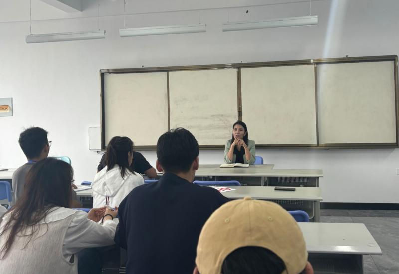 【学院风范】迎新启航，梦想偕行 —— 2024年新生接待活动