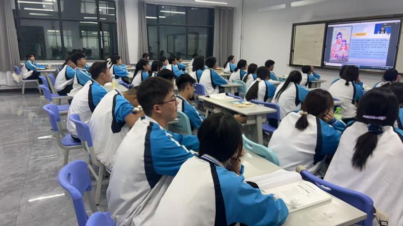 中职学院“拒绝校园霸凌，守护优美青春” 预防校园霸凌主题讲座