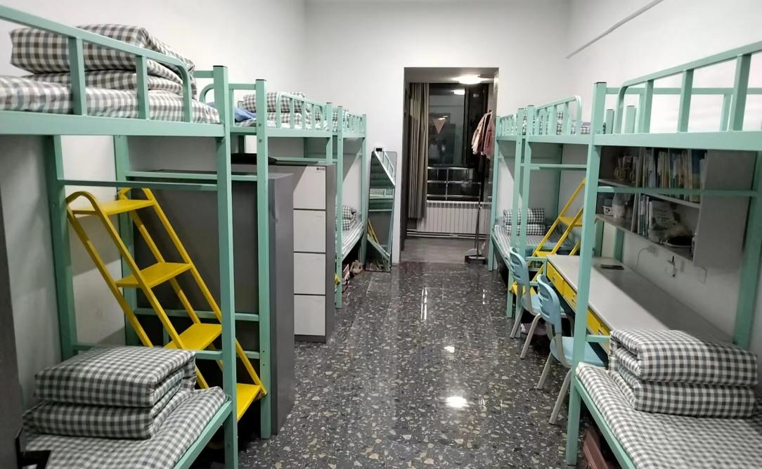 "弘扬劳动精神  重视劳动品质"经济治理学院9月劳动教育月