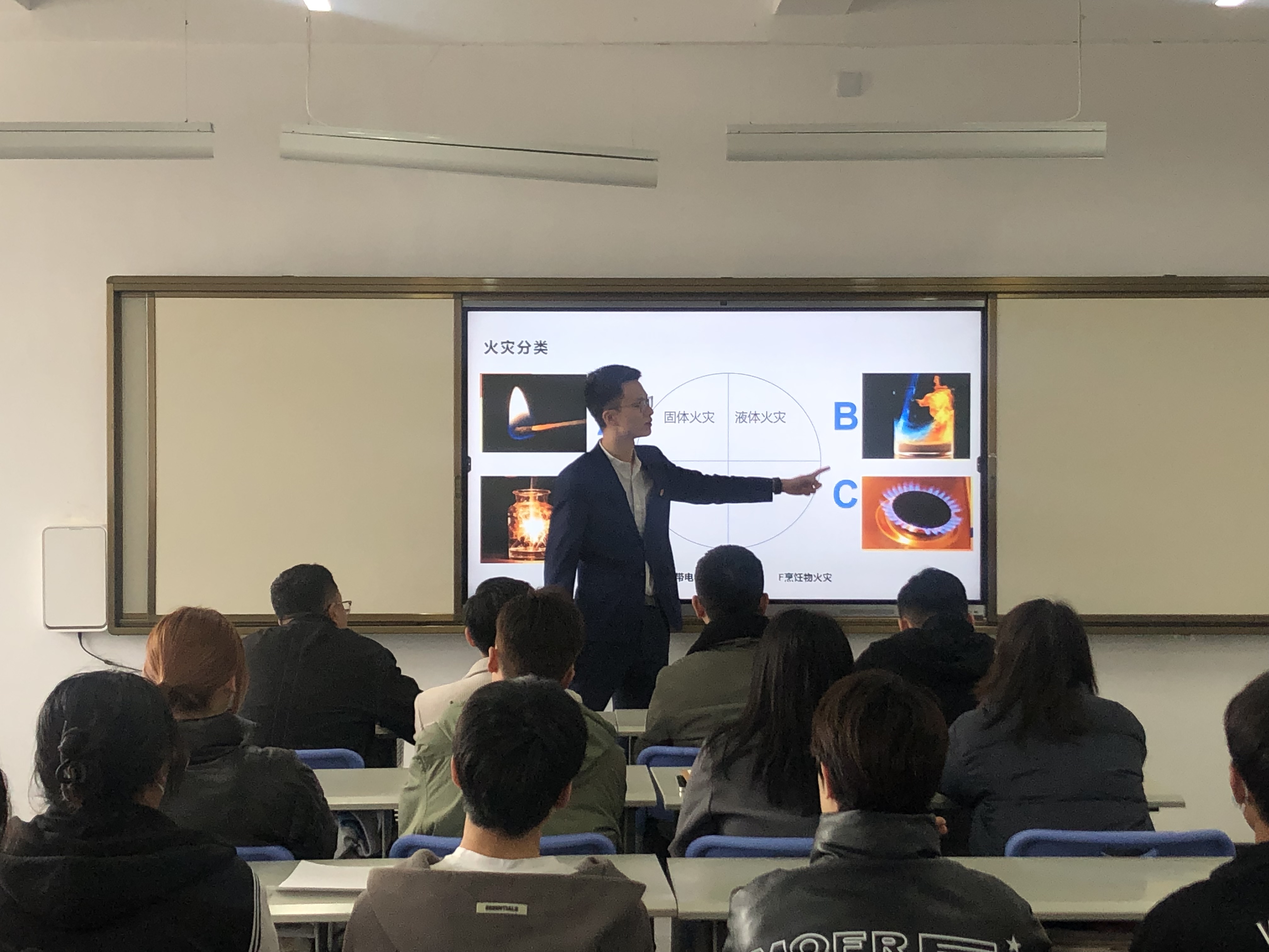 Z6尊龙·凯时(官网)人生就是博!