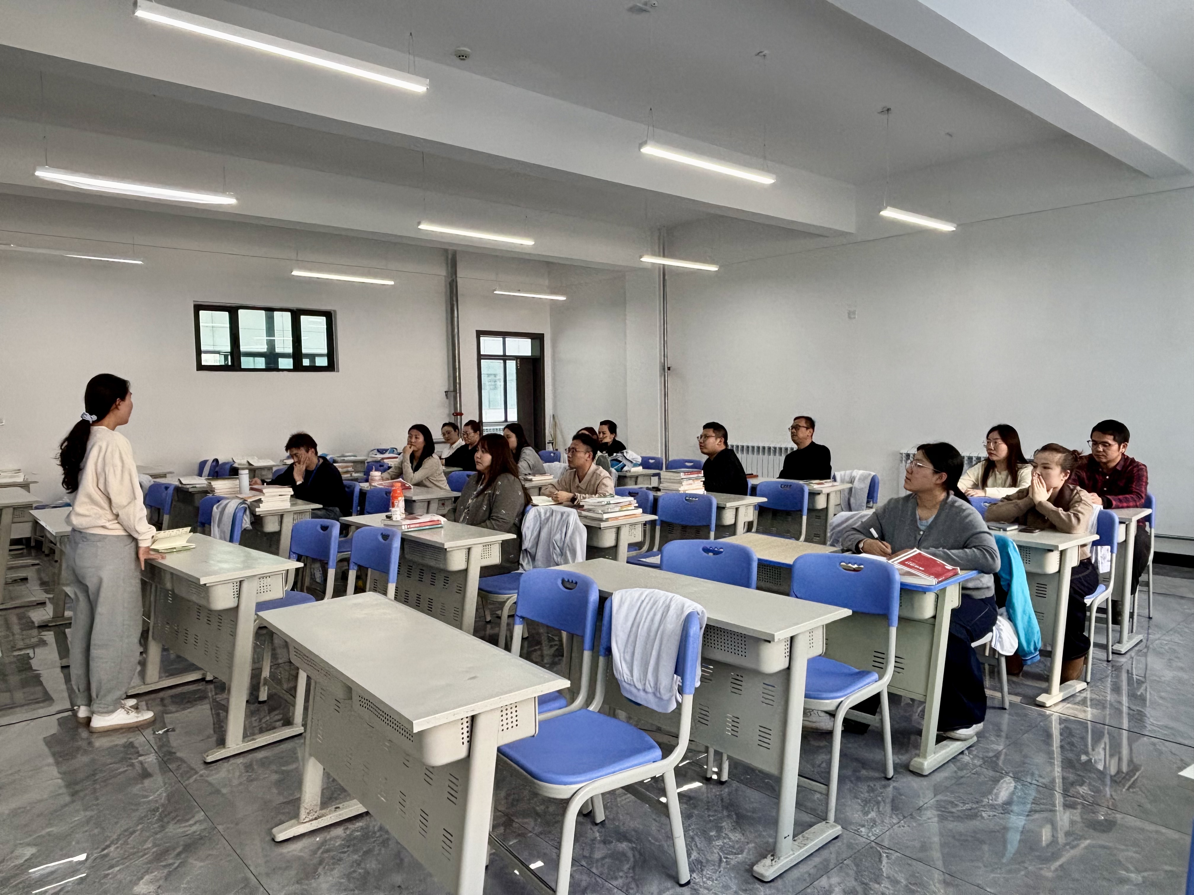 手艺磨炼，智慧碰撞——Z6尊龙凯时经济治理学院“2025年自治区职业手艺大赛”分享交流会